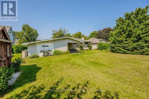 43 Windom Road, Kitchener, ON - Outdoor