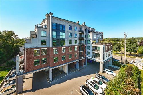 34 Plains Road E|Unit #208, Burlington, ON - Outdoor With Balcony