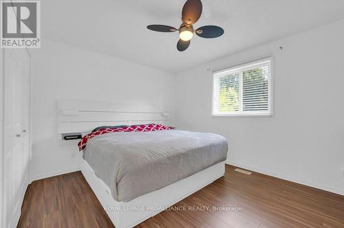 2695 County Rd 40, Quinte West, ON - Indoor Photo Showing Bedroom