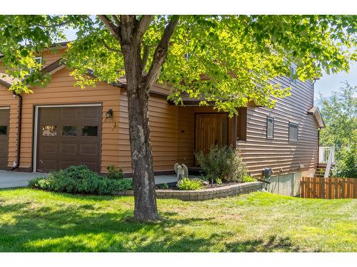 526 20Th Avenue S, Cranbrook, BC - Outdoor With Exterior