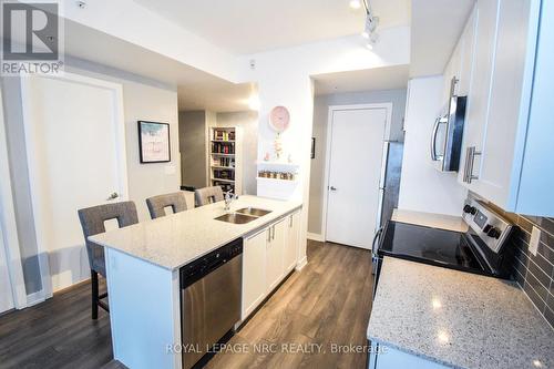 1307 - 550 North Service Road, Grimsby (Grimsby Beach), ON - Indoor Photo Showing Kitchen With Double Sink