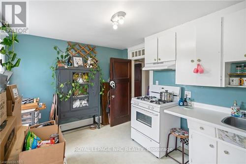 290 Division Street, Welland, ON - Indoor Photo Showing Kitchen