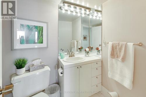 804 - 2045 Lake Shore Boulevard W, Toronto (Mimico), ON - Indoor Photo Showing Bathroom