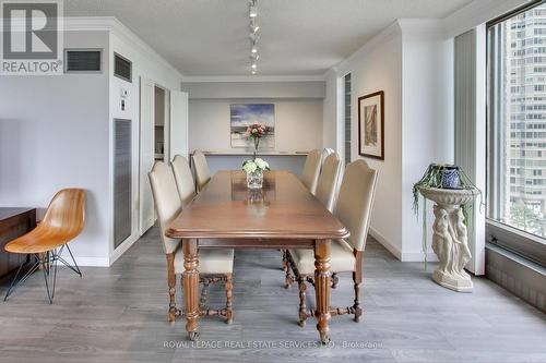 804 - 2045 Lake Shore Boulevard W, Toronto (Mimico), ON - Indoor Photo Showing Dining Room