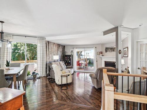 Vue d'ensemble - 1099 Boul. Iberville, Repentigny (Repentigny), QC - Indoor Photo Showing Living Room With Fireplace