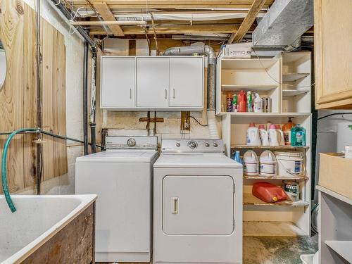 Laundry room - 7344 Av. Des Picas, Québec (Charlesbourg), QC - Indoor Photo Showing Laundry Room