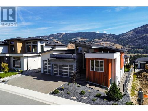 887 Loseth Drive, Kelowna, BC - Outdoor With Facade