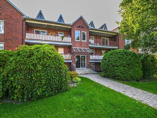 Frontage - 9-36 Place Mercier, Candiac, QC - Outdoor