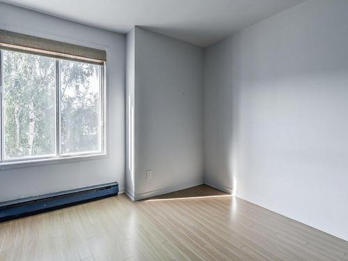 Bedroom - 9-36 Place Mercier, Candiac, QC - Indoor Photo Showing Other Room