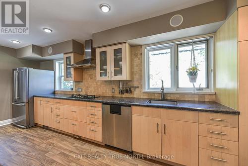 188 Nottawasaga Street, Orillia, ON - Indoor Photo Showing Kitchen