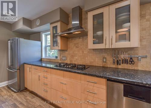 188 Nottawasaga Street, Orillia, ON - Indoor Photo Showing Kitchen