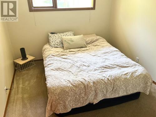 703 Innes  W Street, Nelson, BC - Indoor Photo Showing Bedroom