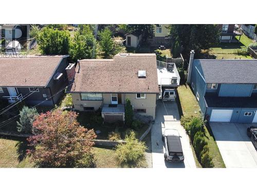 703 Innes  W Street, Nelson, BC - Outdoor