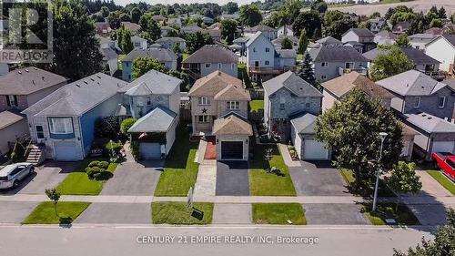 33 Canrobert Street, Woodstock, ON - Outdoor With Facade