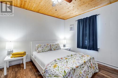 84 Pulley Road, Leamington, ON - Indoor Photo Showing Bedroom