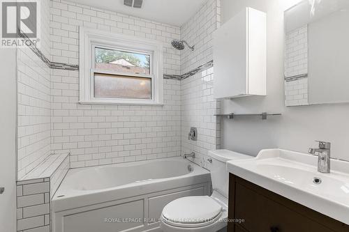 21 Chalmers Street, St. Catharines, ON - Indoor Photo Showing Bathroom