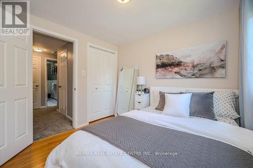 95 Balmoral Drive, Guelph (Waverley), ON - Indoor Photo Showing Bedroom