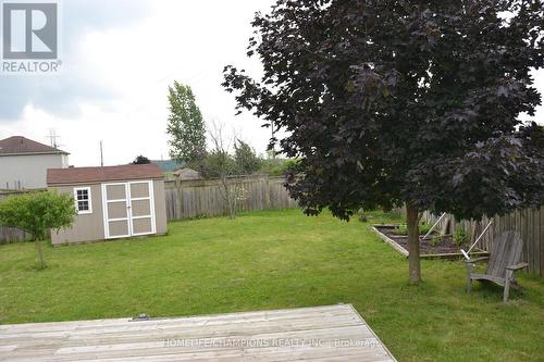 132 Henhoeffer Crescent, Kitchener, ON - Outdoor