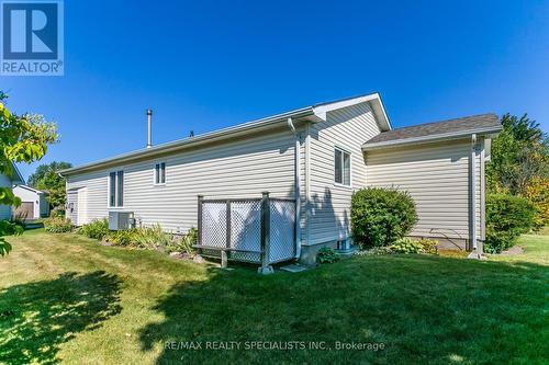 135 Glenariff Drive, Hamilton (Freelton), ON - Outdoor With Exterior