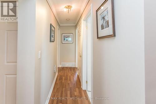 135 Glenariff Drive, Hamilton, ON - Indoor Photo Showing Other Room