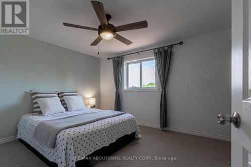 96 Montana Drive, Kitchener, ON - Indoor Photo Showing Bedroom