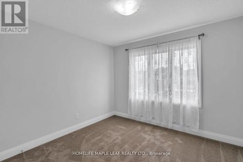 3007 Doyle Drive, London, ON - Indoor Photo Showing Other Room