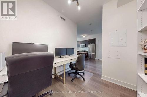 1001 - 30 Roehampton Avenue, Toronto (Mount Pleasant West), ON - Indoor Photo Showing Office