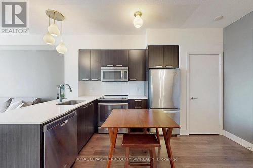 1001 - 30 Roehampton Avenue, Toronto, ON - Indoor Photo Showing Kitchen With Stainless Steel Kitchen With Upgraded Kitchen