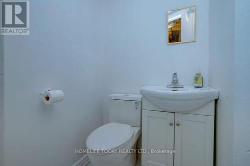 113 Quantrell Trail, Toronto, ON - Indoor Photo Showing Bathroom