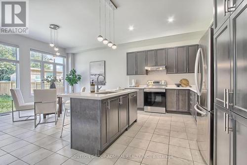 2241 Lozenby Street, Innisfil, ON - Indoor Photo Showing Kitchen With Stainless Steel Kitchen With Upgraded Kitchen