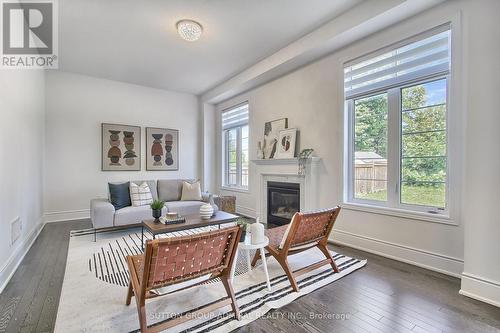 2241 Lozenby Street, Innisfil, ON - Indoor Photo Showing Living Room With Fireplace