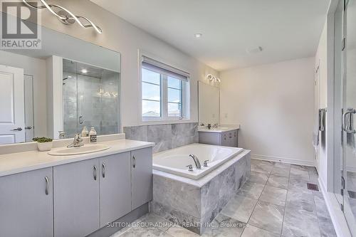 2241 Lozenby Street, Innisfil, ON - Indoor Photo Showing Bathroom