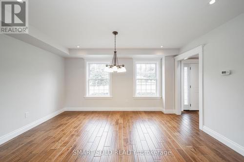 1010 Janette Street, Newmarket (Huron Heights-Leslie Valley), ON - Indoor Photo Showing Other Room