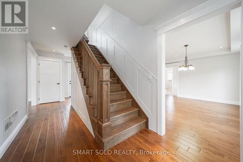 1010 Janette Street, Newmarket (Huron Heights-Leslie Valley), ON - Indoor Photo Showing Other Room