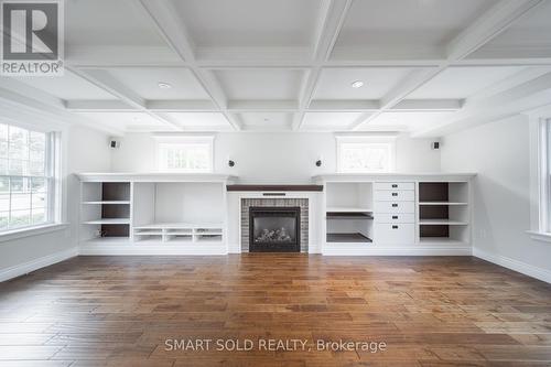 1010 Janette Street, Newmarket (Huron Heights-Leslie Valley), ON - Indoor Photo Showing Other Room With Fireplace