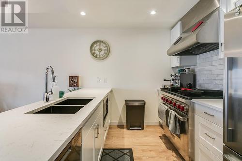 3030 Pandosy Street Unit# 318, Kelowna, BC - Indoor Photo Showing Kitchen With Double Sink With Upgraded Kitchen