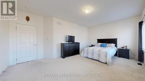 288 Elbern Markell Drive, Brampton, ON - Indoor Photo Showing Bedroom