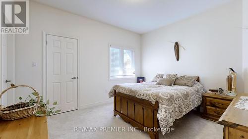 288 Elbern Markell Drive, Brampton, ON - Indoor Photo Showing Bedroom