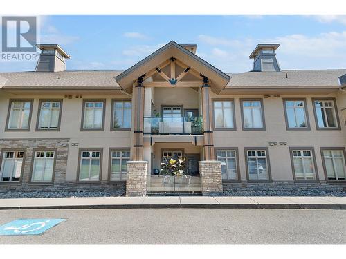 2611 Stillwater Way Unit# 112, Lake Country, BC - Outdoor With Facade