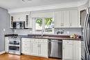 2439 Barclay Road, Burlington, ON  - Indoor Photo Showing Kitchen With Stainless Steel Kitchen With Double Sink 