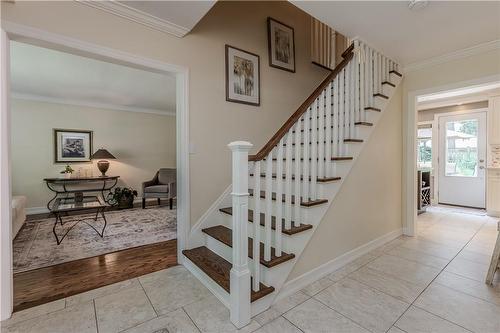 642 Cherrywood Drive, Burlington, ON - Indoor Photo Showing Other Room