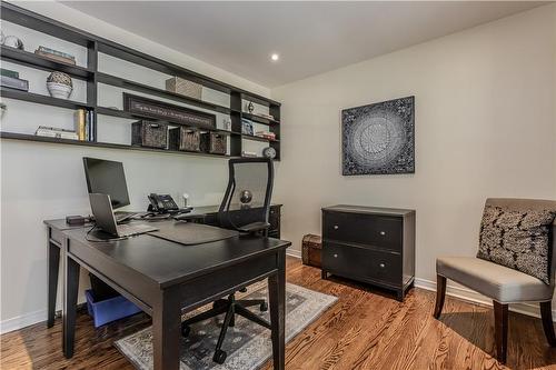 642 Cherrywood Drive, Burlington, ON - Indoor Photo Showing Office