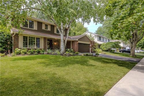 642 Cherrywood Drive, Burlington, ON - Outdoor With Facade