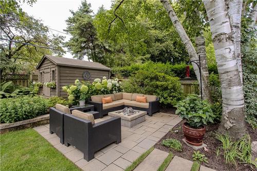 642 Cherrywood Drive, Burlington, ON - Outdoor