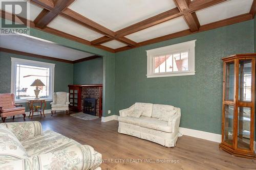 121 Forest Avenue, St. Thomas, ON - Indoor