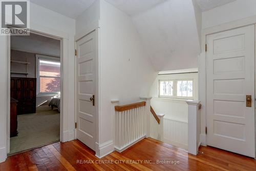 121 Forest Avenue, St. Thomas, ON - Indoor Photo Showing Other Room