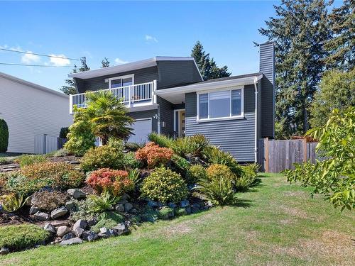 3527 Falcon Dr, Nanaimo, BC 