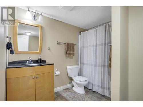 3397 Merlot Way, West Kelowna, BC - Indoor Photo Showing Bathroom