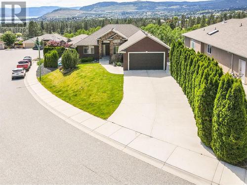 3397 Merlot Way, West Kelowna, BC - Outdoor