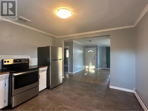 1700 31 Street, Vernon, BC - Indoor Photo Showing Kitchen